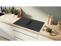 BOSCH PVQ811H26E (Kaitlentė su integruotu gartraukiu)